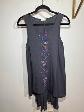 MODODOC Cotton Embroidered Tank Top